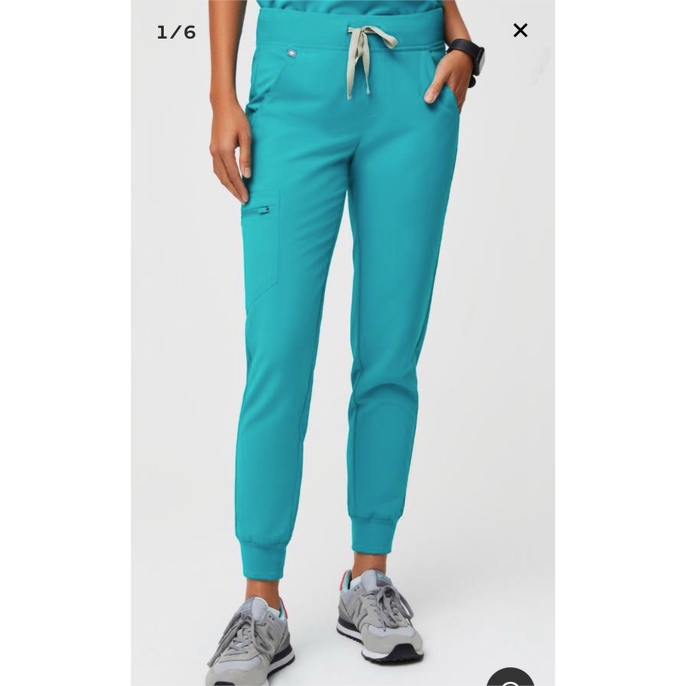 Figs Zamora Jogger Scrub Pants